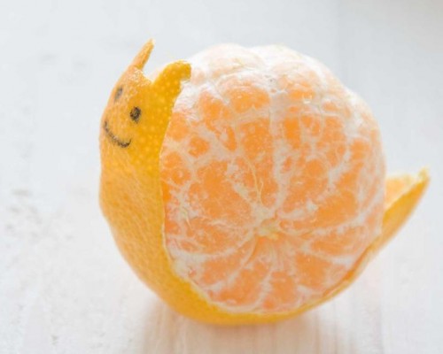 Maak een slakkie van een mandarijntje
