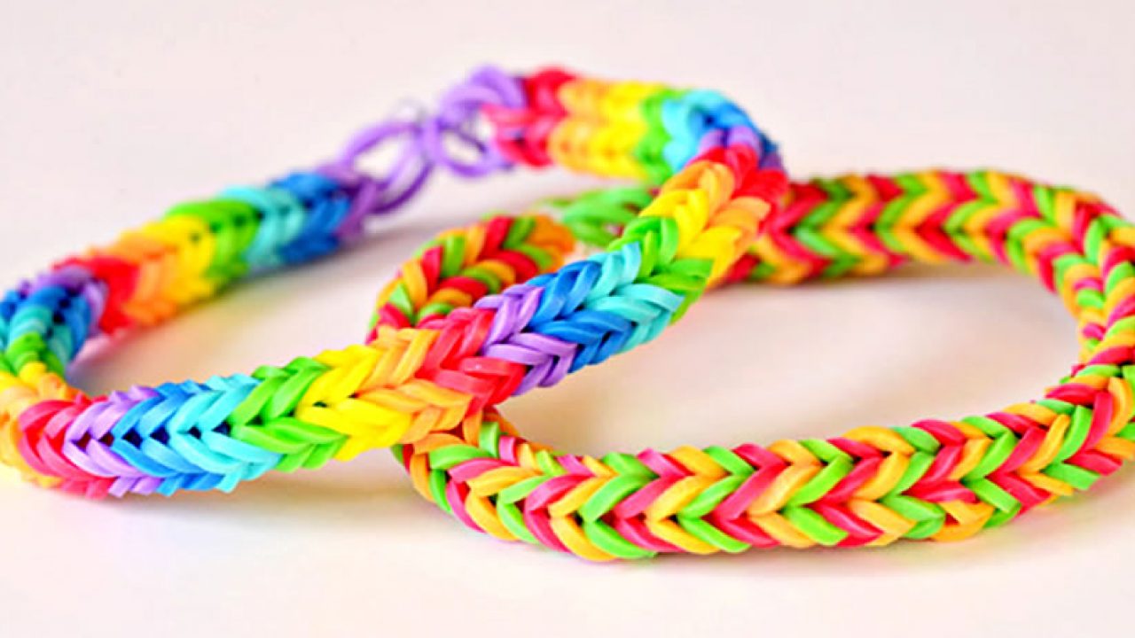 Worden Rainbow armbandjes de nieuwe knutselrage? → Leuk voor kids